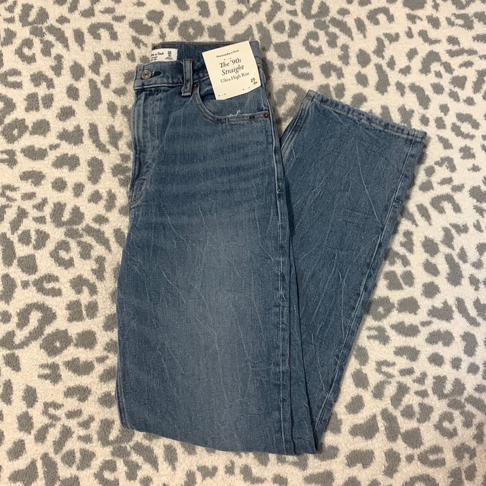 Abercrombie 90's Straight Leg Jeans